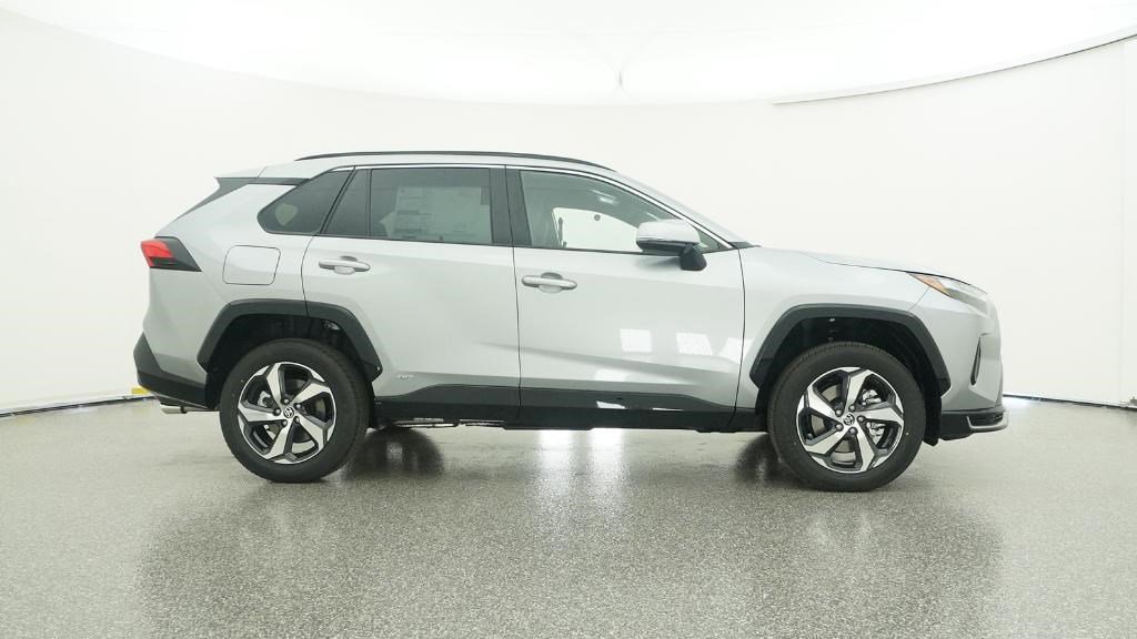 New 2025 Toyota RAV4 SE image 26