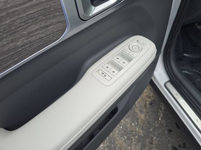 New 2026 Hyundai Santa Fe Calligraphy AWD/4WD image 11