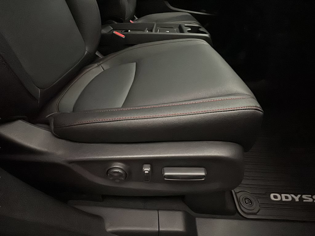 New 2026 Honda Odyssey Sport-L image 18