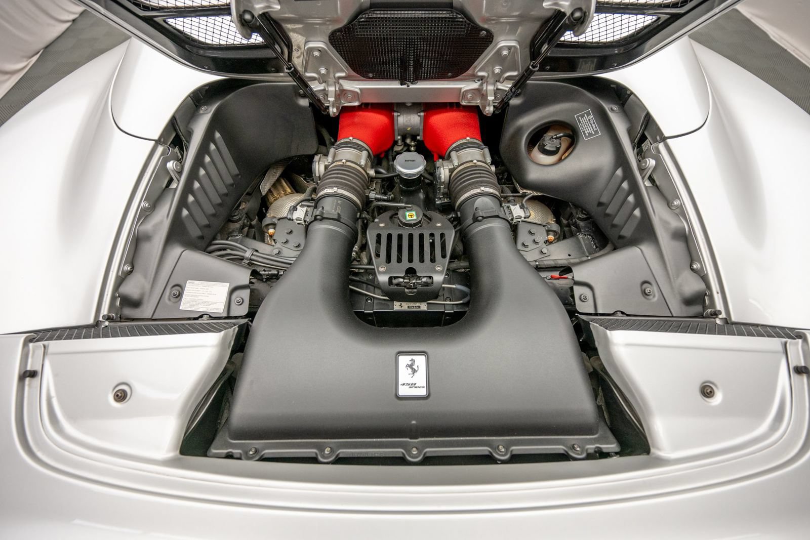 Used 2012 Ferrari 458 Spider RWD image 51