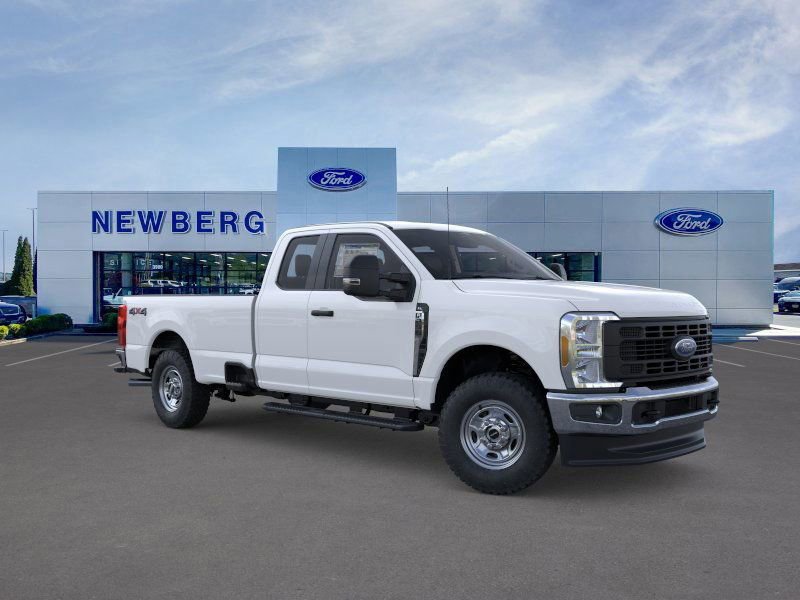 New 2026 Ford F250 XL w/ XL Off-Road Package