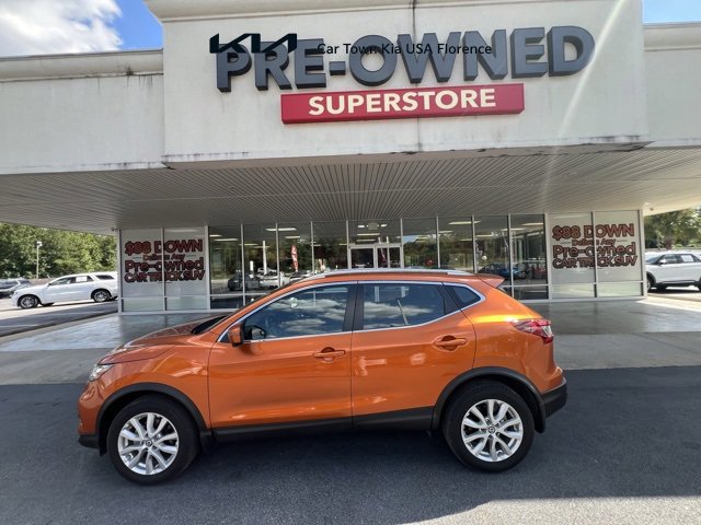 Used 2022 Nissan Rogue Sport SV w/ Technology Package
