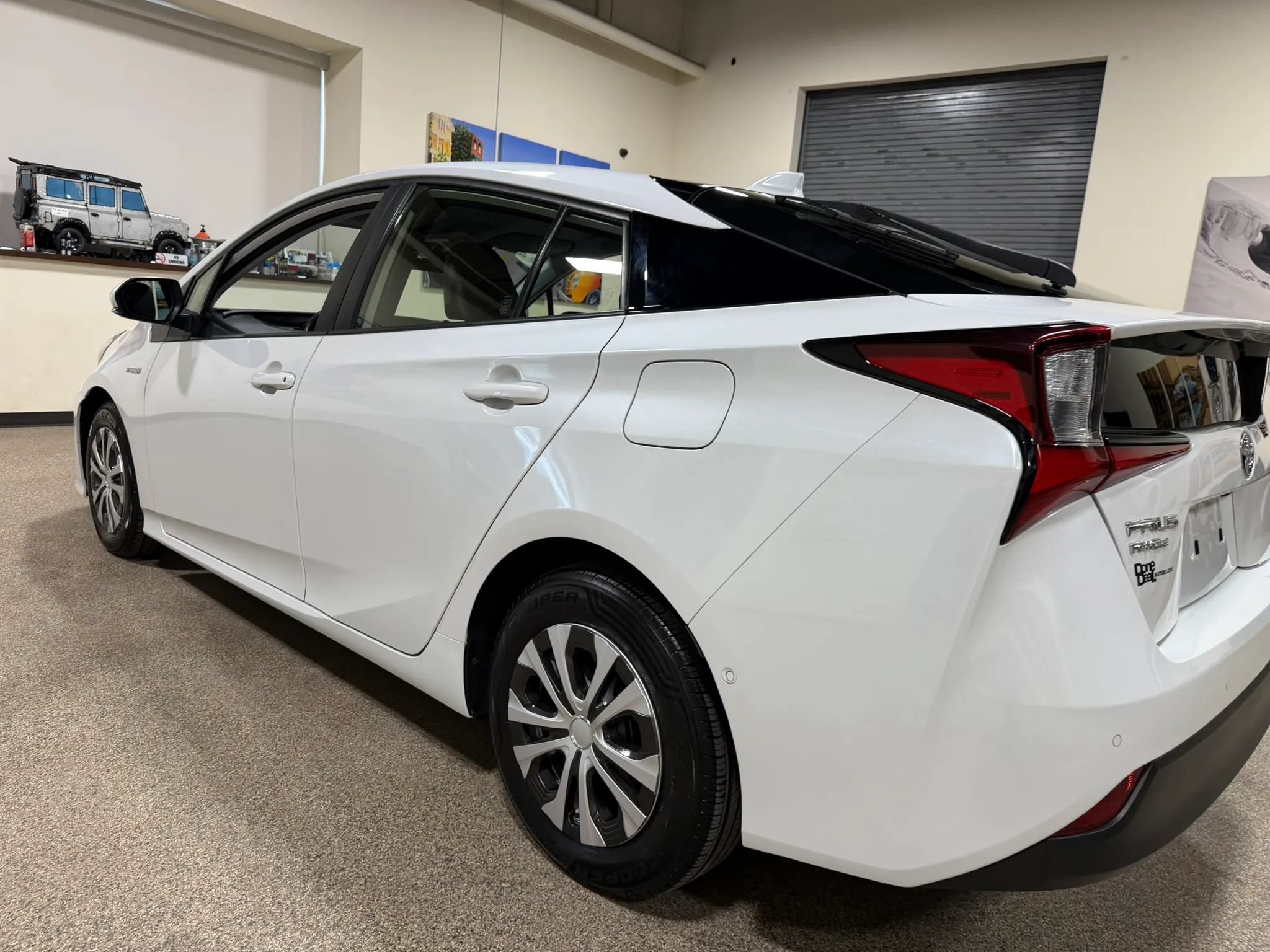 Used 2022 Toyota Prius XLE AWD/4WD image 20