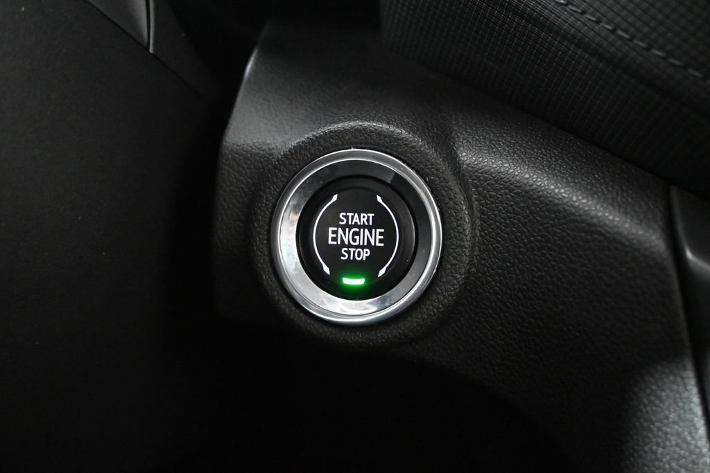Used 2023 Chevrolet TrailBlazer LT AWD/4WD image 30