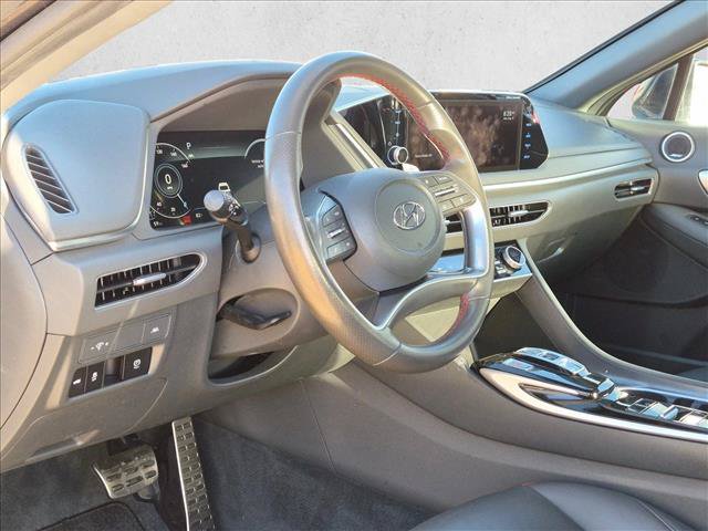 Used 2022 Hyundai Sonata SEL Plus w/ Cargo Package FWD video 2