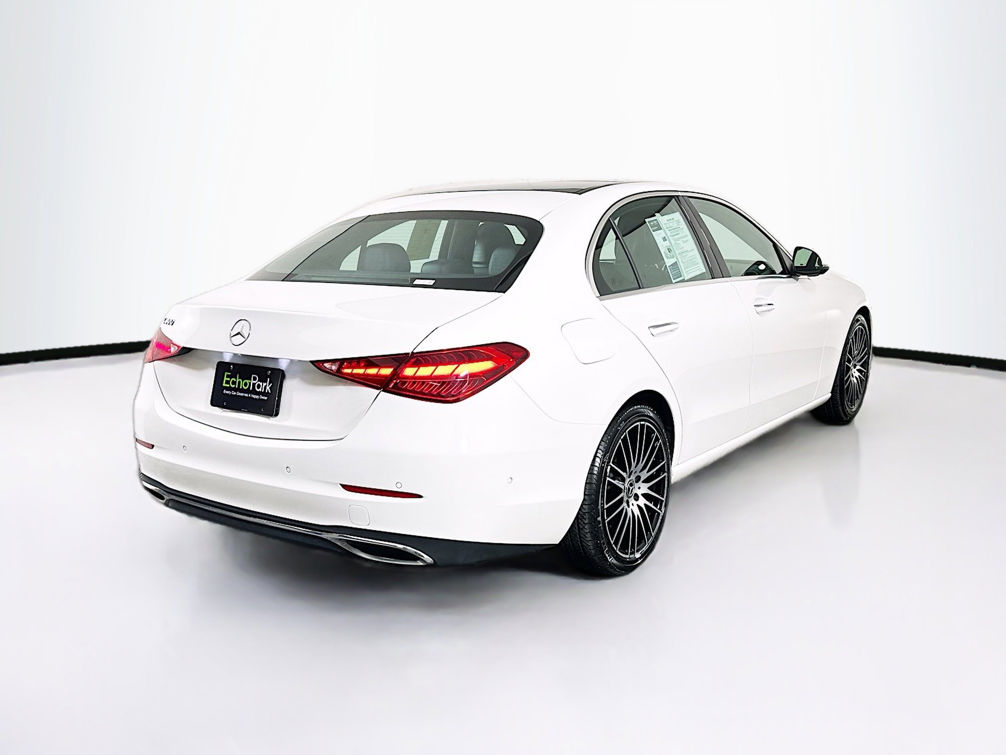 Used 2024 Mercedes-Benz C 300 Sedan image 9