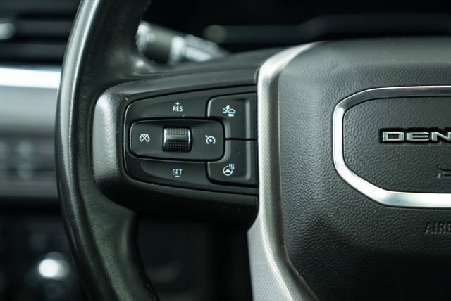 Used 2023 GMC Yukon XL Denali image 22