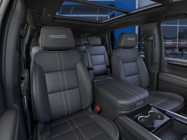 New 2026 Chevrolet Suburban High Country AWD/4WD image 16