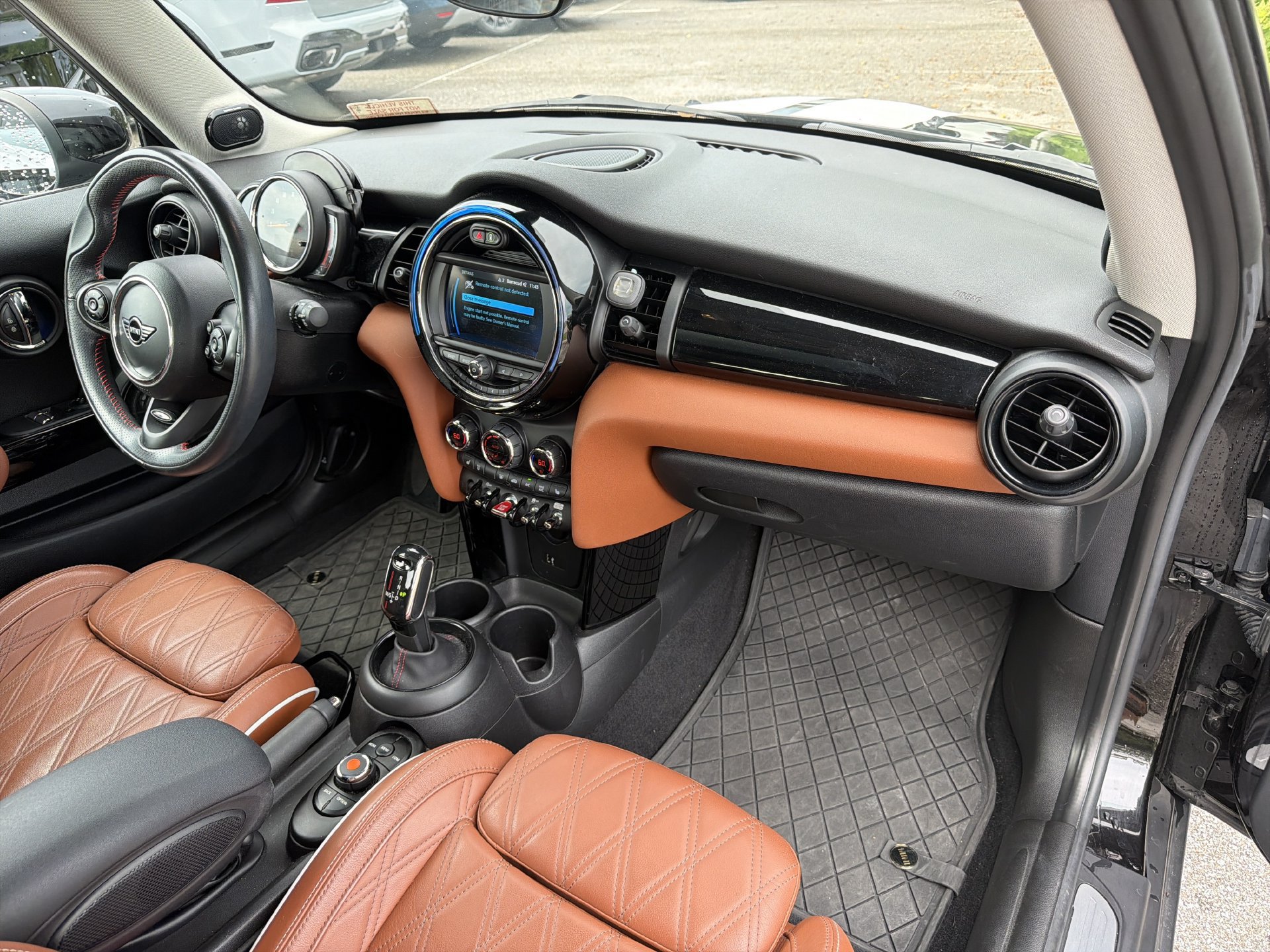 Used 2020 MINI Cooper S w/ Signature Upholstery Package FWD image 18