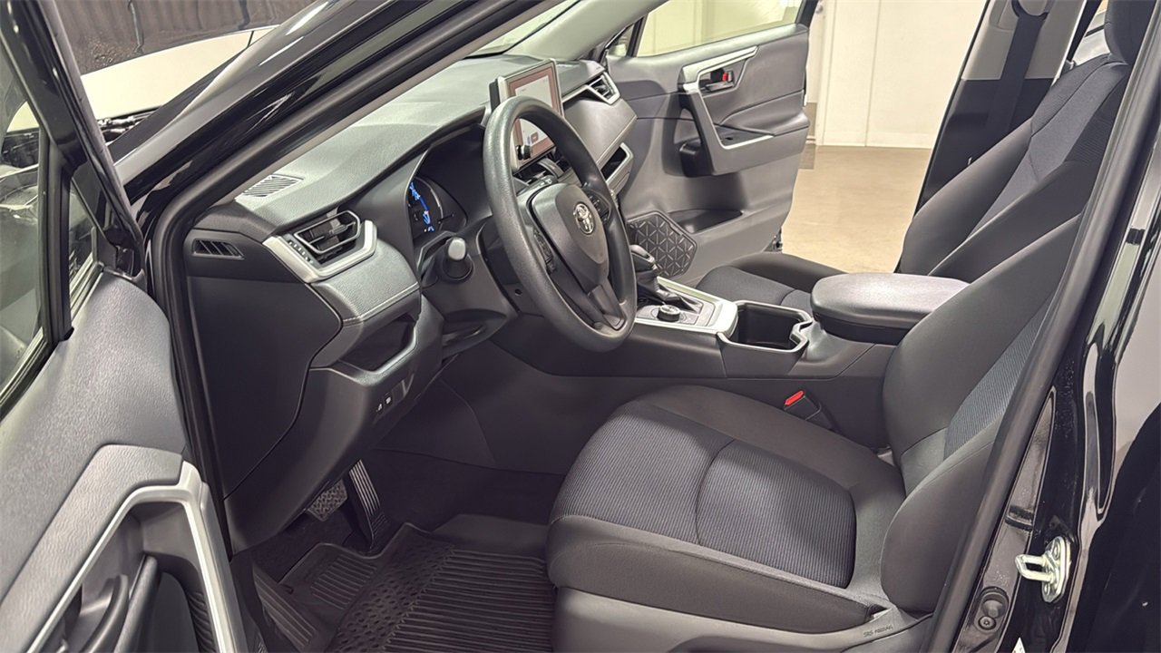 Certified 2025 Toyota RAV4 LE image 12