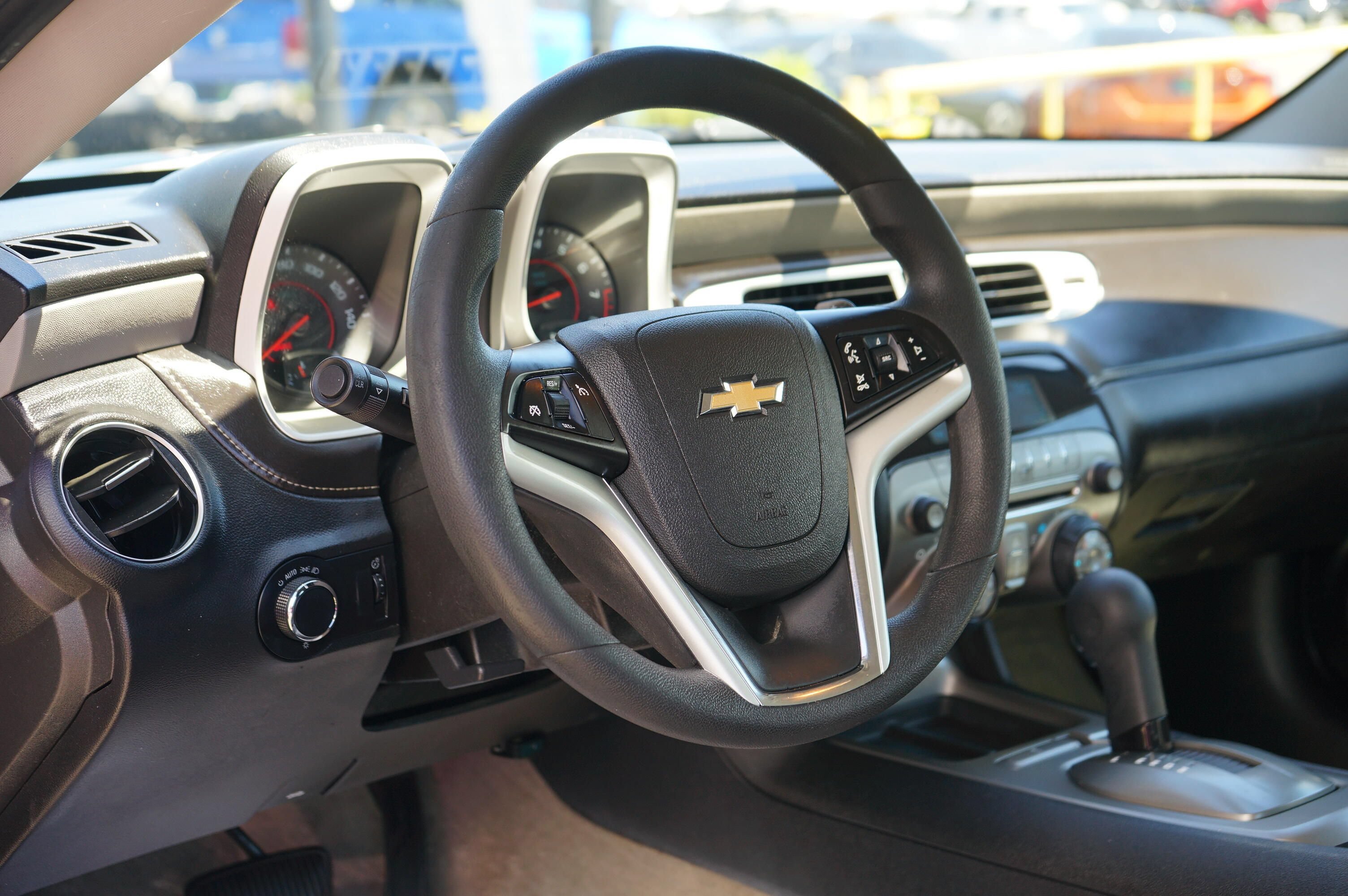 Used 2012 Chevrolet Camaro LS RWD image 10