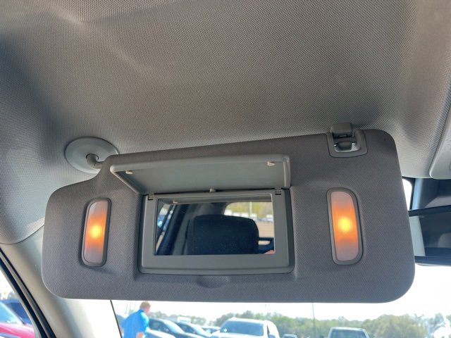 Used 2017 GMC Terrain SLE image 32