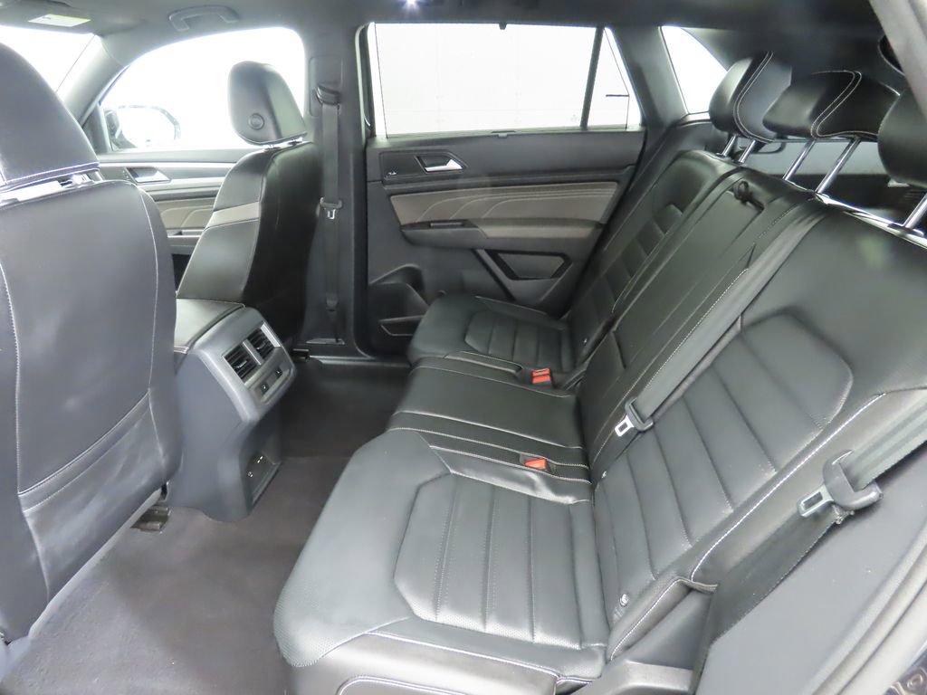 Used 2023 Volkswagen Atlas Cross Sport SEL Premium R-Line image 21