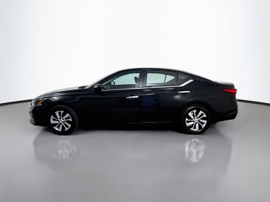 Used 2023 Nissan Altima 2.5 S FWD image 6