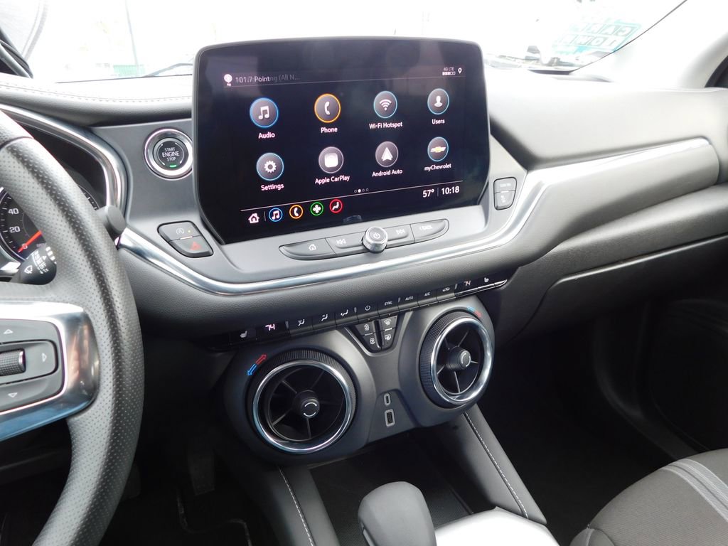 Used 2025 Chevrolet Blazer LT image 33