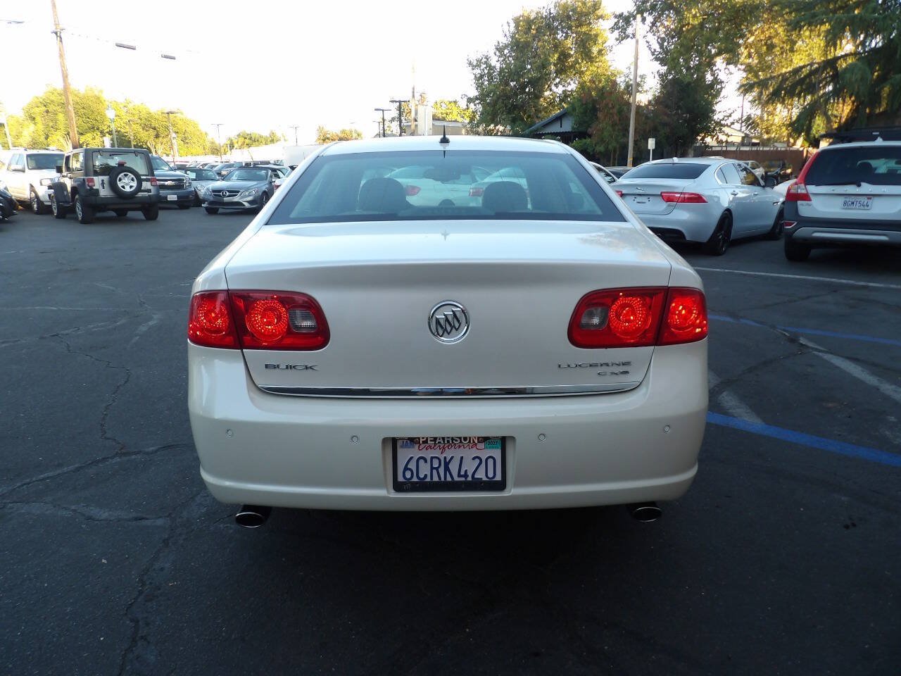 Used 2008 Buick Lucerne CXS FWD image 9