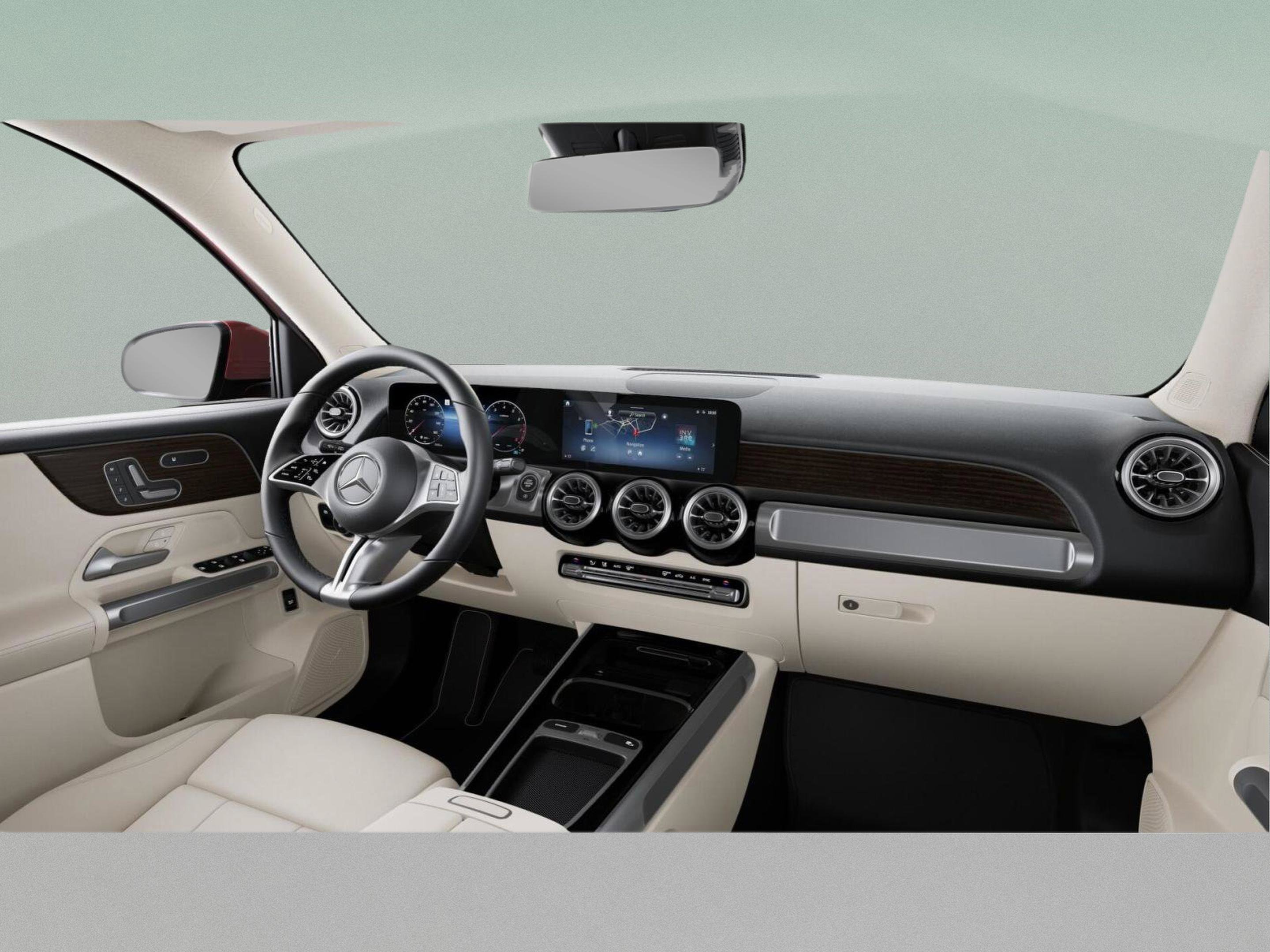 Used 2026 Mercedes-Benz GLB 250 image 44