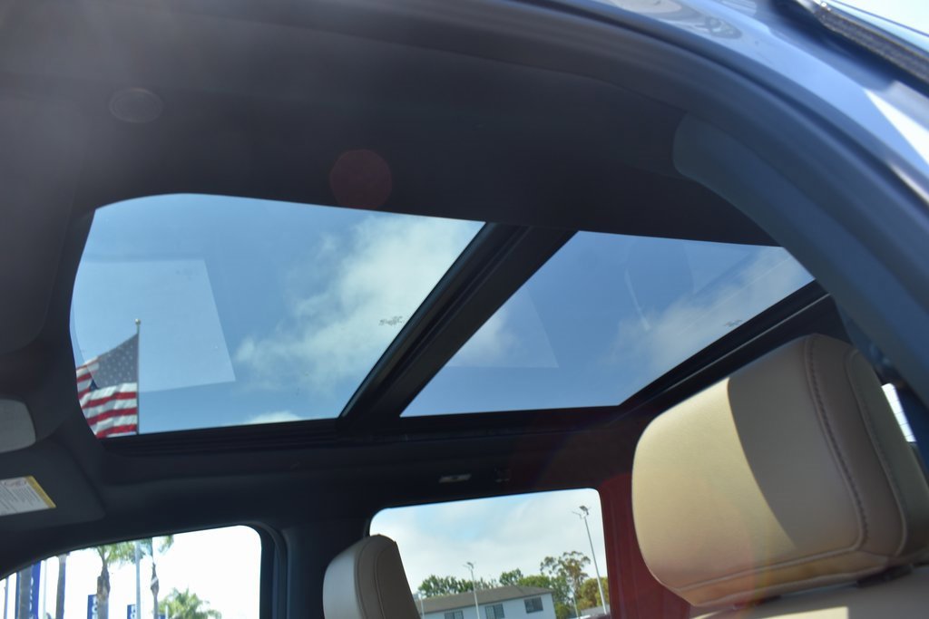 Used 2025 Ford F450 Lariat w/ FX4 Off-Road Package image 23