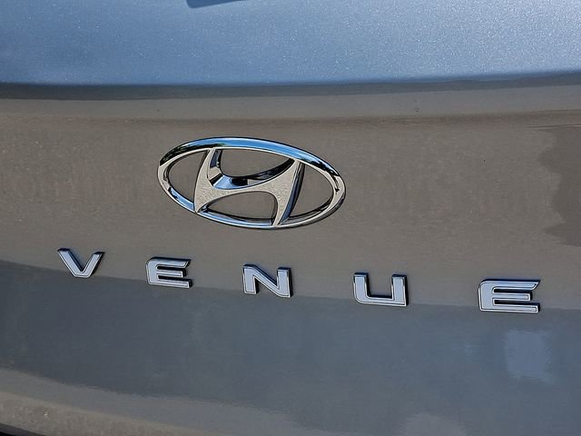 Used 2025 Hyundai Venue SEL FWD image 33