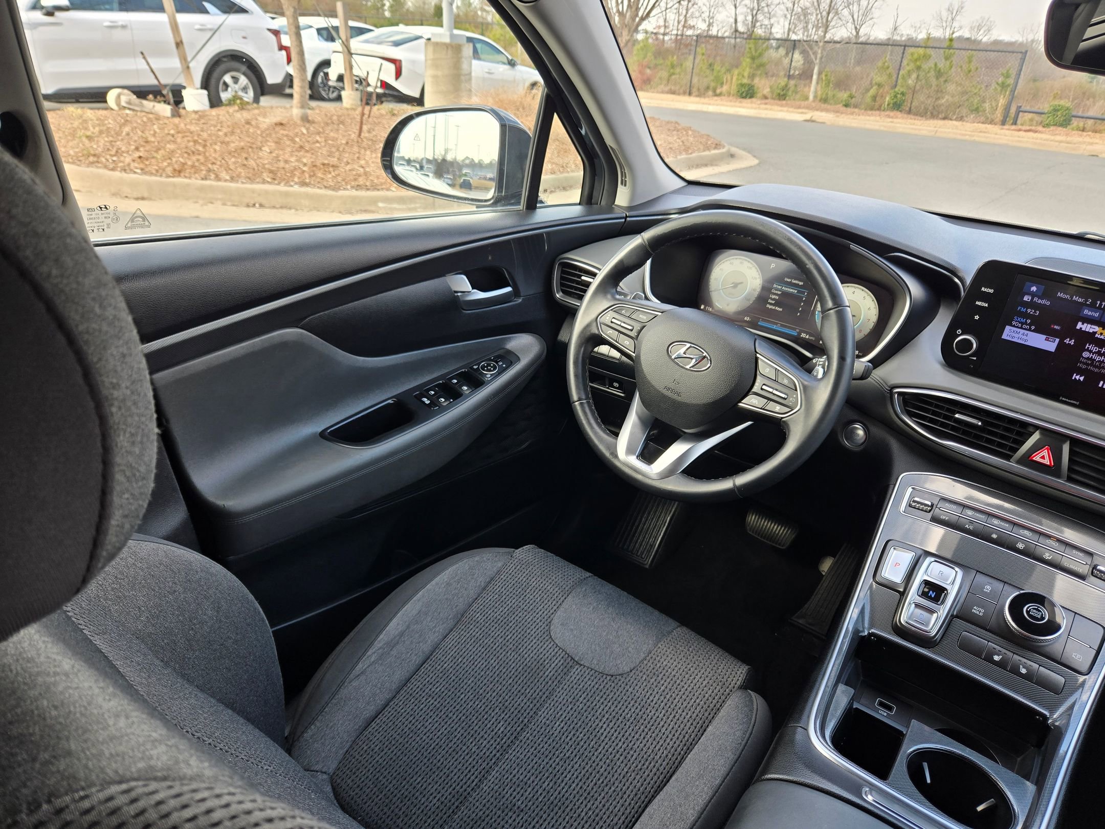 Used 2021 Hyundai Santa Fe SEL w/ Convenience Package image 9