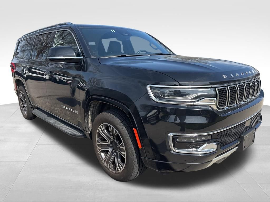 Used 2024 Jeep Wagoneer L Series II w/ Flexible Seating Group image 7