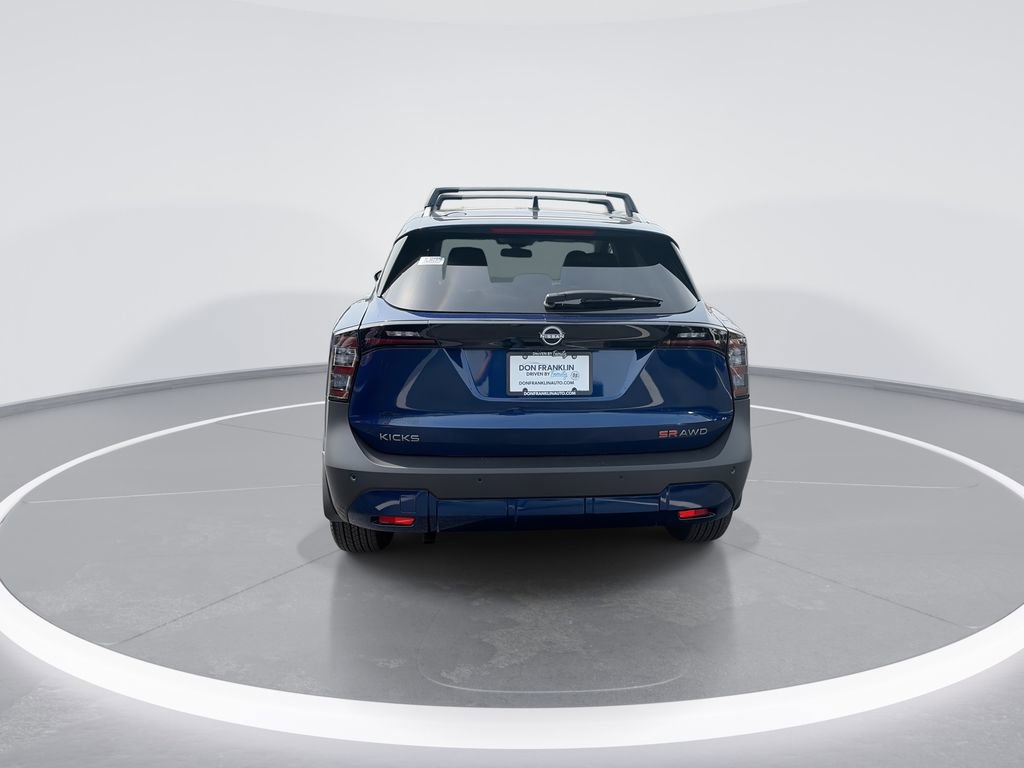 New 2026 Nissan Kicks SR w/ Cold Weather Package AWD/4WD image 7