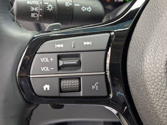 Certified 2025 Honda Pilot Touring image 22