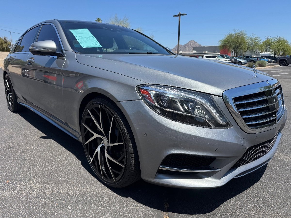 Used 2015 Mercedes-Benz S 550 Sedan w/ Sport Package image 4