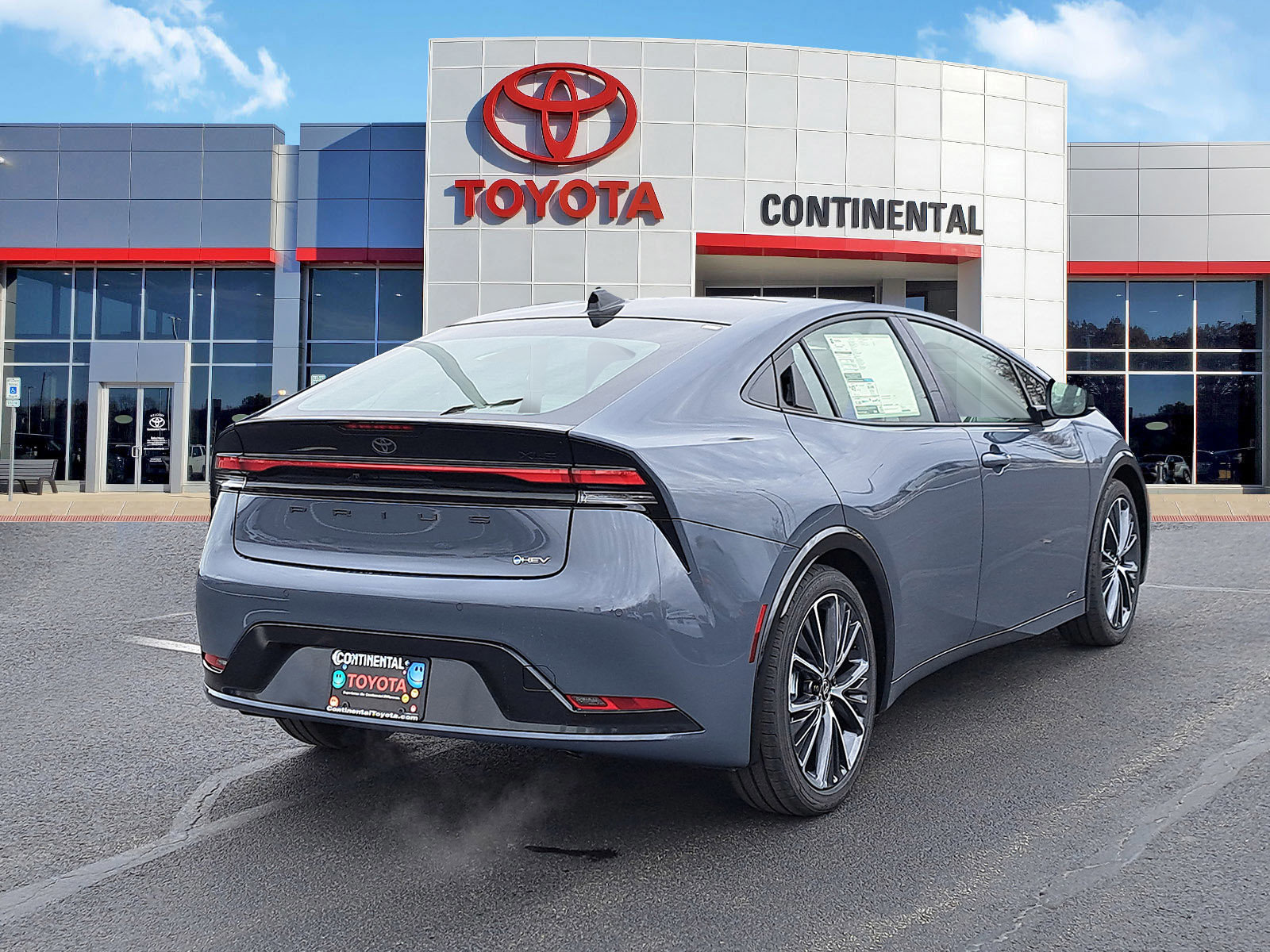 New 2026 Toyota Prius XLE image 5