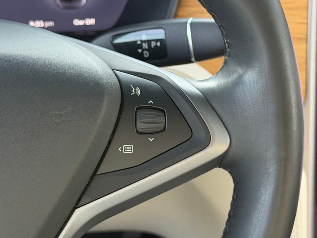 Used 2019 Tesla Model X 75D image 16