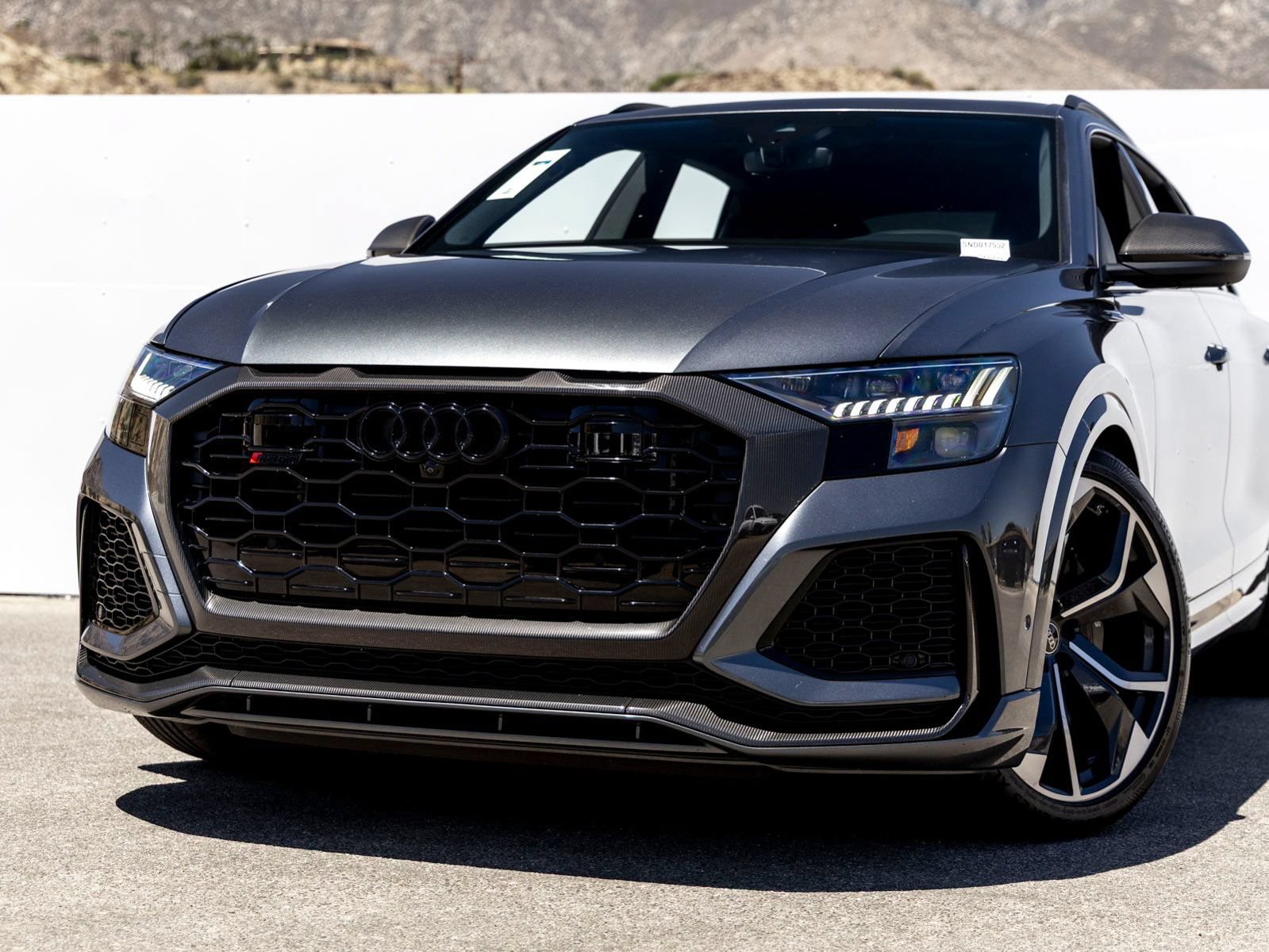 Used 2022 Audi RS Q8 AWD/4WD image 2
