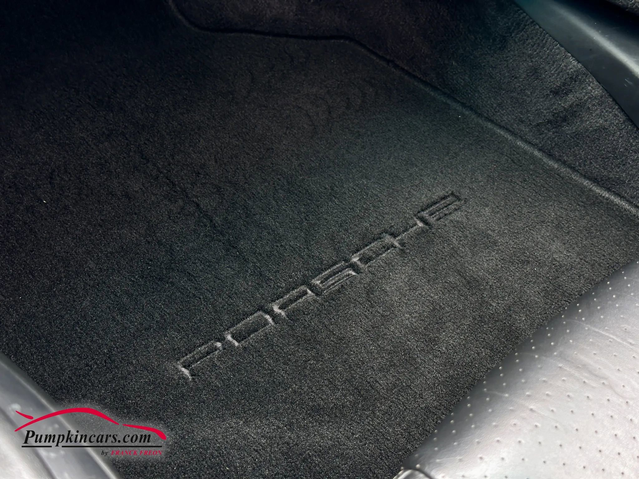 Used 2001 Porsche 911 Carrera image 41