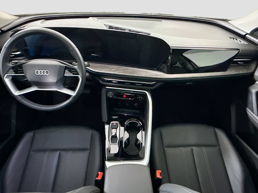 Certified 2025 Audi Q5 Premium w/ Convenience Package AWD/4WD image 13