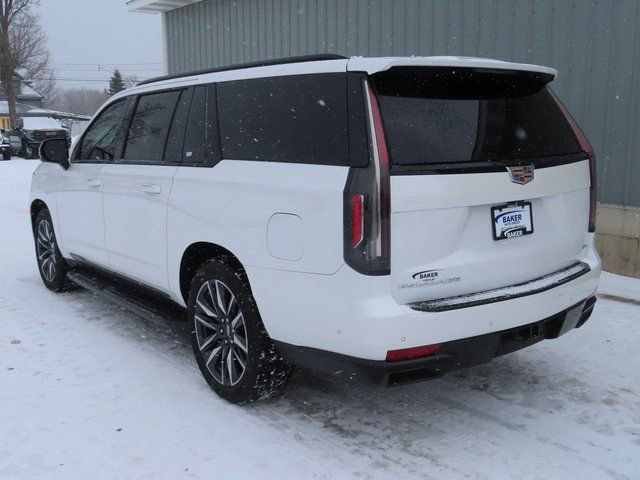 Used 2022 Cadillac Escalade ESV Sport w/ Touring Package image 12