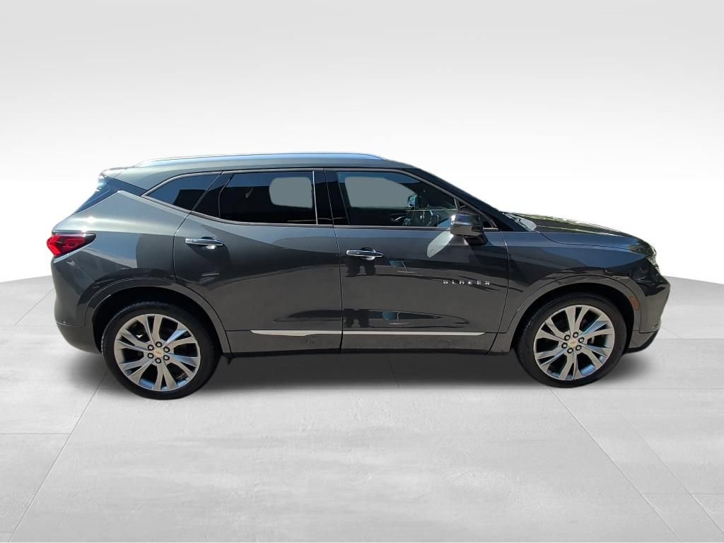 Used 2019 Chevrolet Blazer Premier w/ Sun and Wheels Package AWD/4WD image 6