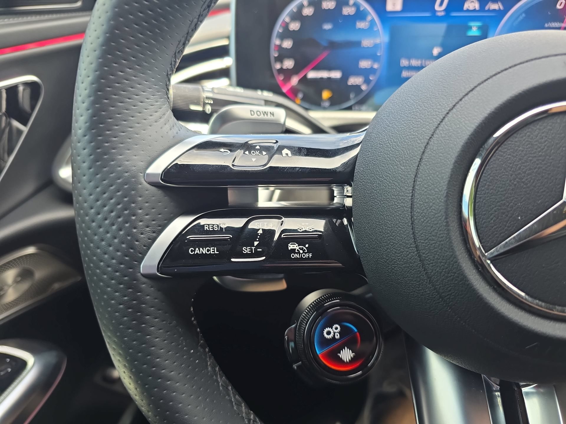 Used 2025 Mercedes-Benz E 53 AMG e 4MATIC Sedan image 17