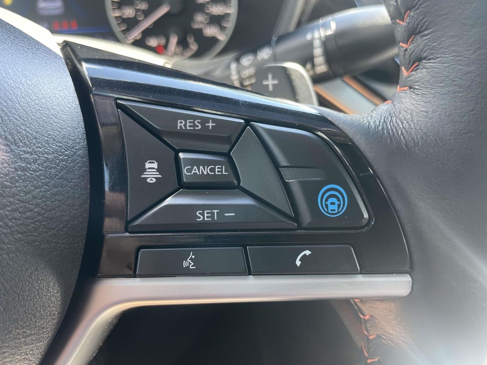 Used 2023 Nissan Altima 2.0 SR FWD image 21
