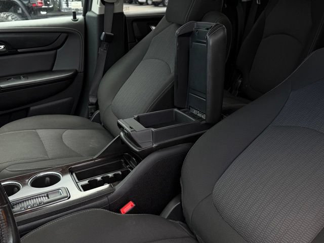 Used 2017 Chevrolet Traverse LT AWD/4WD image 28