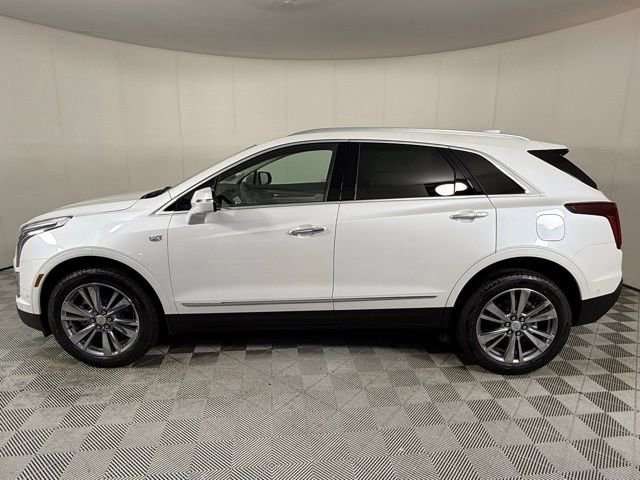 New 2025 Cadillac XT5 Premium Luxury w/ Technology Package FWD image 3