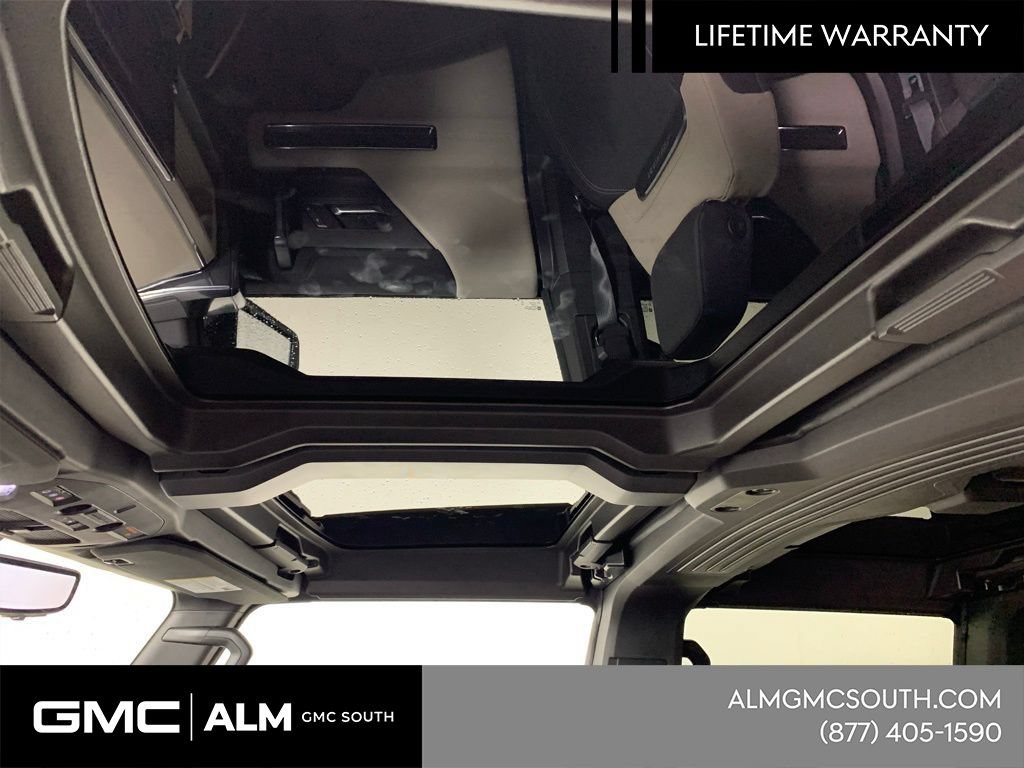 New 2026 GMC Hummer EV SUV AWD/4WD image 17
