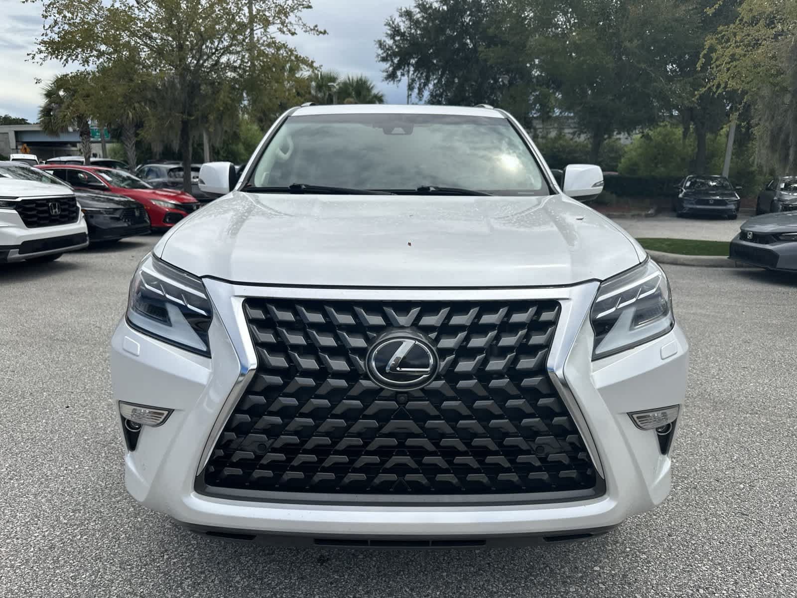 Used 2023 Lexus GX 460 Luxury AWD/4WD image 9
