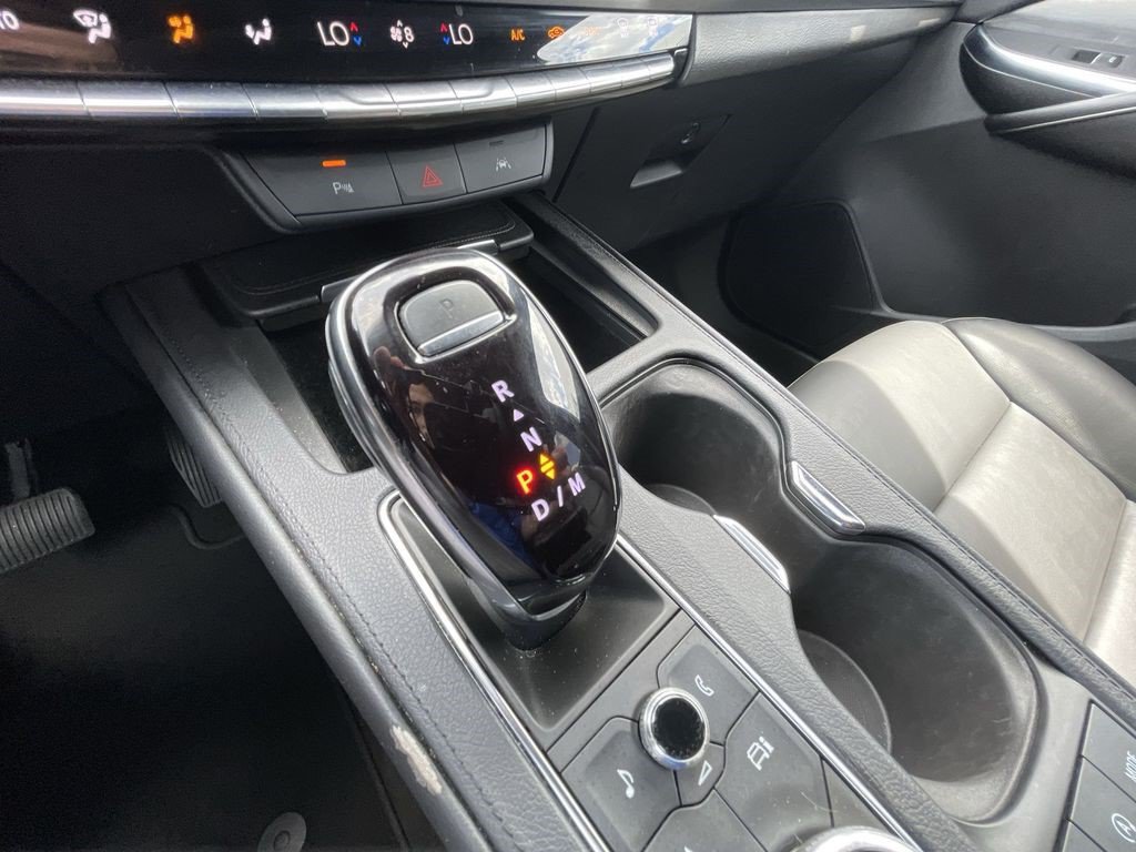 Certified 2025 Cadillac XT4 Premium Luxury FWD image 16