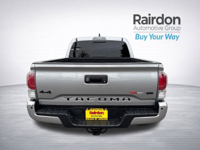 Used 2020 Toyota Tacoma TRD Sport w/ Technology Package AWD/4WD image 6
