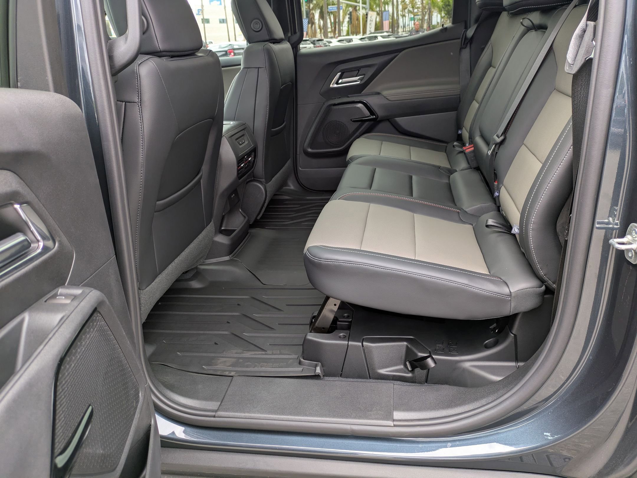 New 2026 Chevrolet Silverado EV Trail Boss w/ Premium Package image 13