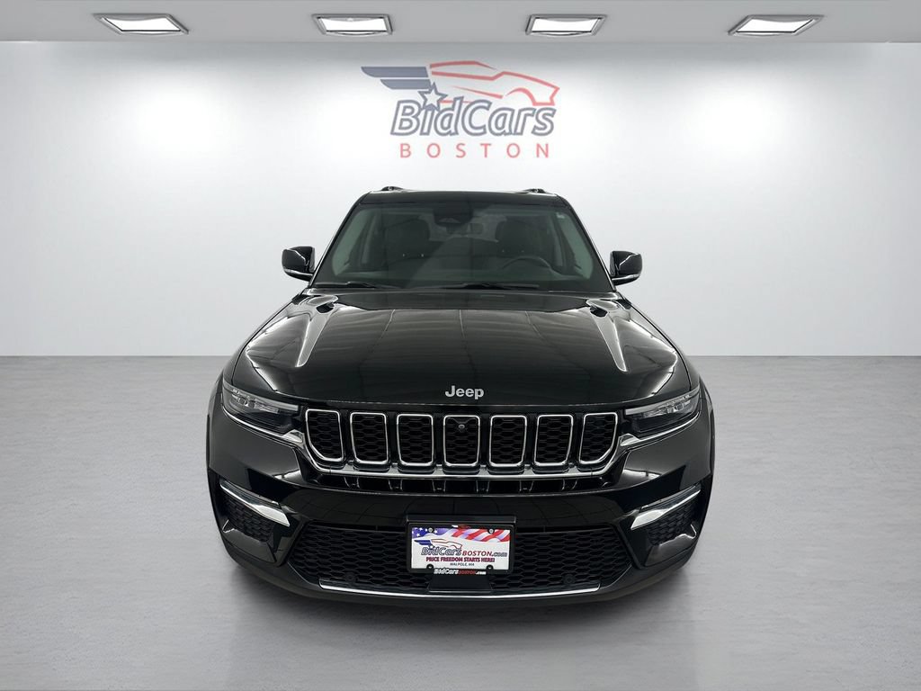 Used 2022 Jeep Grand Cherokee Limited 4xe w/ Luxury Tech Group II AWD/4WD image 2