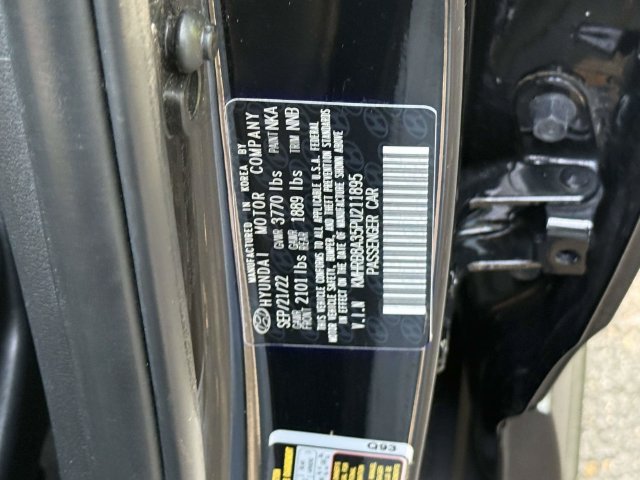 Used 2023 Hyundai Venue SE w/ Cargo Package FWD image 25