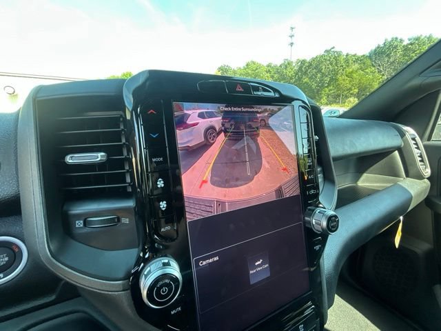 New 2026 RAM 2500 Tradesman AWD/4WD image 23