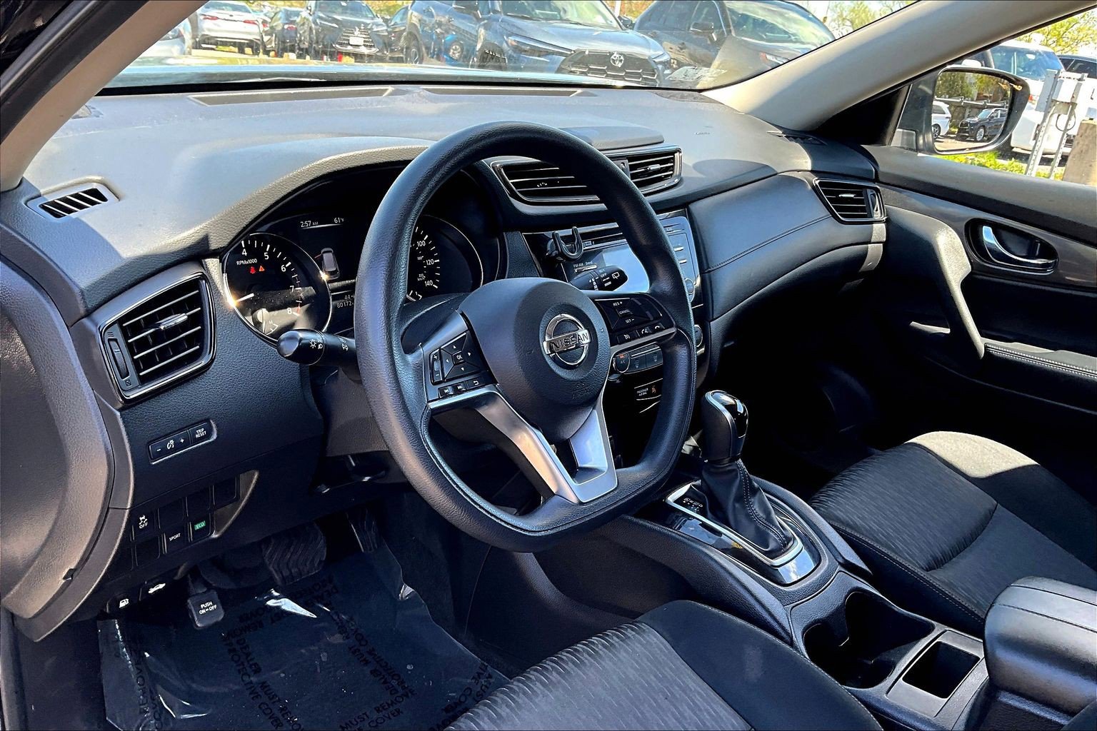 Used 2017 Nissan Rogue S image 12