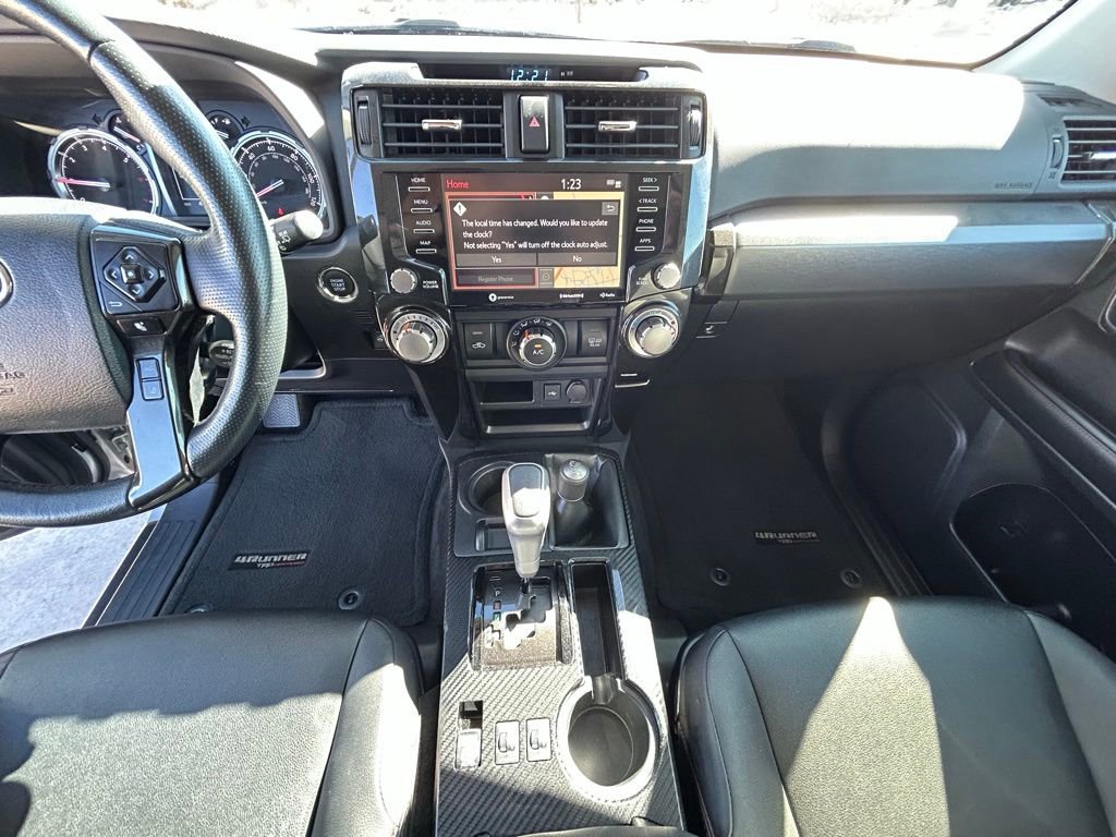 Used 2024 Toyota 4Runner TRD Off-Road Premium image 18