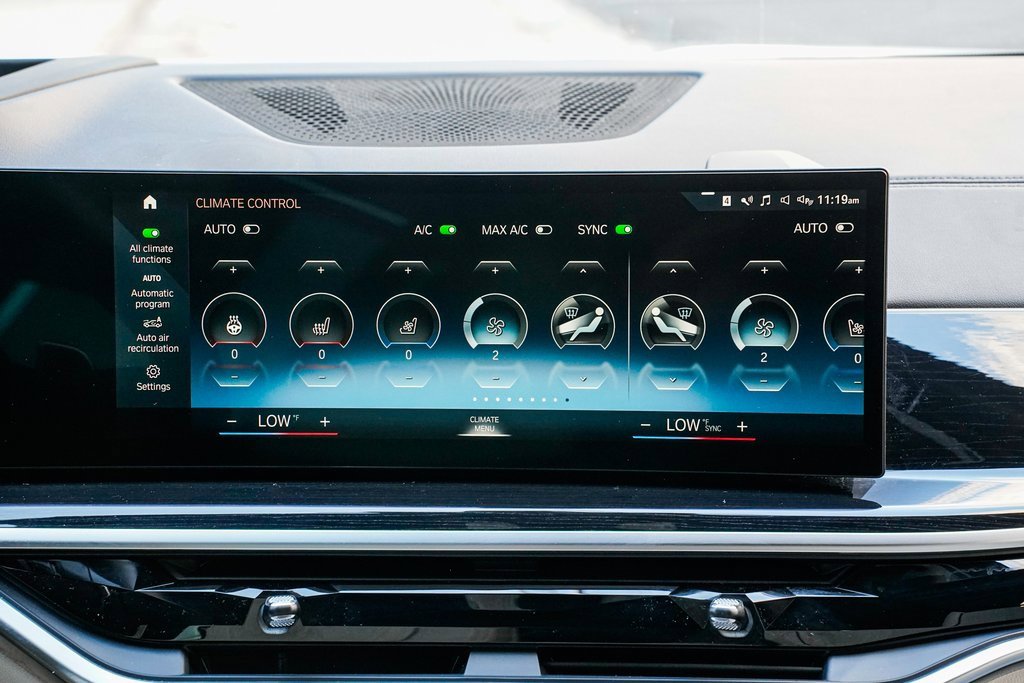 Used 2023 BMW X7 M60i w/ Executive Package image 11